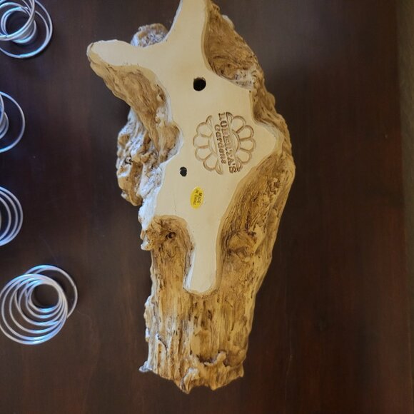 Roberta's Garden Driftwood Stump Log Resin Planter Incl. Air Plant Holders - EUC - Picture 5 of 6